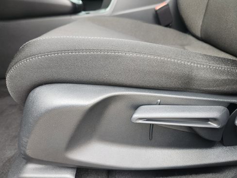 Certified 2023 Honda CR-V LX image 24