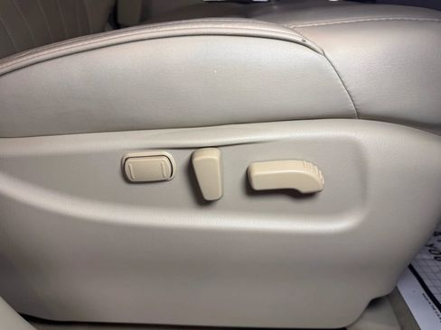 Used 2016 INFINITI QX80 4WD w/ Deluxe Technology Package image 14