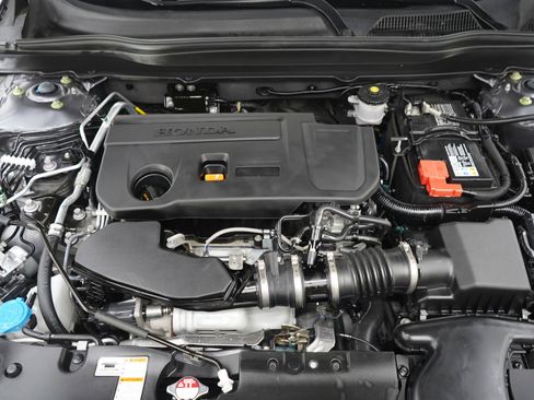 Used 2022 Honda Accord Touring image 31
