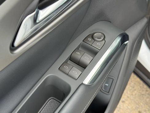 New 2026 Chevrolet Traverse LT AWD/4WD image 14