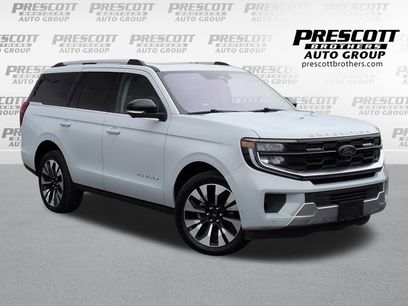 Used 2025 Ford Expedition Platinum w/ Driver's Package