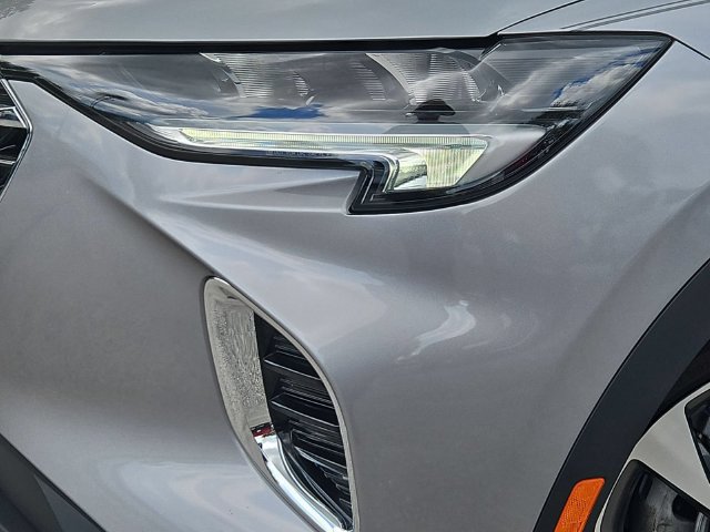 Certified 2023 Buick Envision Essence AWD/4WD image 10