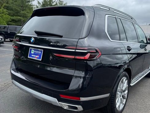 Used 2025 BMW X7 xDrive40i w/ Premium Package AWD/4WD image 7