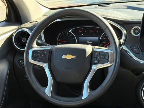 Used 2023 Chevrolet Blazer LT w/ Convenience Package image 12