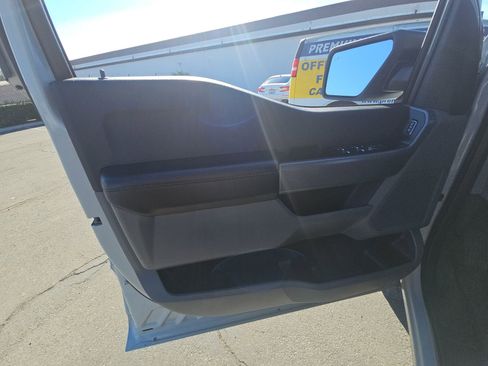 Used 2023 Ford F150 XLT image 9