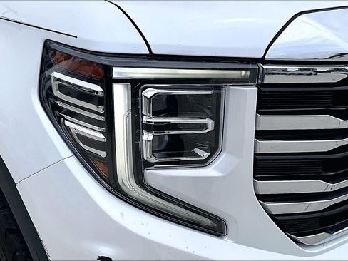 Used 2022 GMC Sierra 1500 SLT w/ SLT Convenience Package RWD image 27