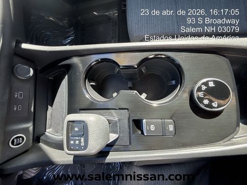 Certified 2023 Nissan Rogue SV AWD/4WD image 6