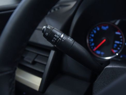 Used 2023 GMC Terrain Denali w/ Black Diamond Edition AWD/4WD image 26