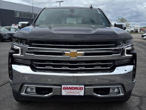 Used 2022 Chevrolet Silverado 1500 LTZ AWD/4WD image 3