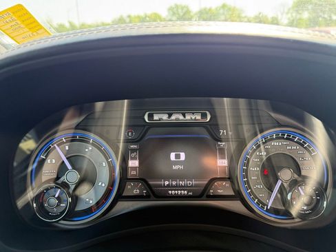 Used 2021 RAM 3500 Limited AWD/4WD image 15