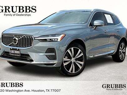 Certified 2022 Volvo XC60 T8 Inscription w/ Advanced Package