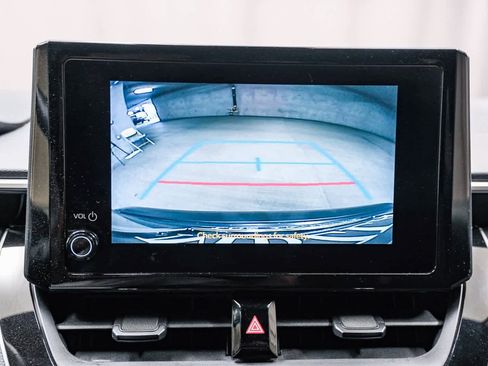 Used 2024 Toyota Corolla SE image 25