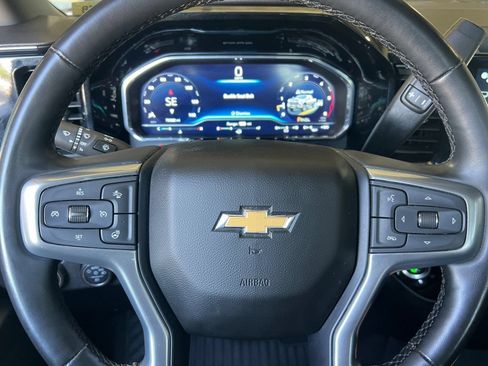 Used 2024 Chevrolet Silverado 2500 LTZ AWD/4WD image 23