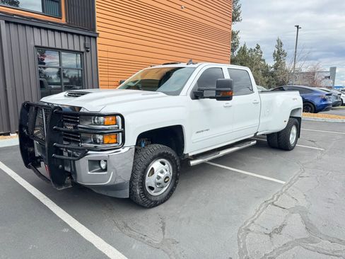Used 2017 Chevrolet Silverado 3500 LT w/ LT Convenience Package image 1