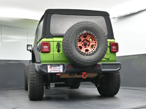 Used 2019 Jeep Wrangler Unlimited Rubicon image 27