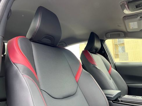 New 2026 Toyota Prius Plug-In Hybrid FWD image 21