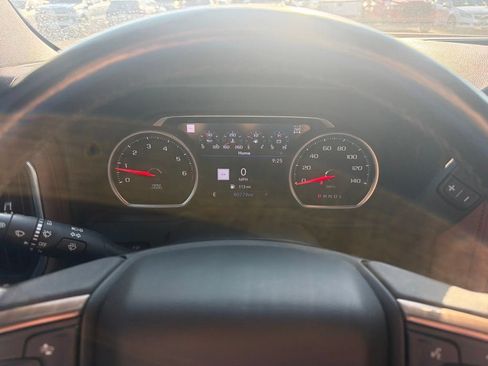 Used 2020 Chevrolet Silverado 2500 High Country w/ Technology Package AWD/4WD image 14