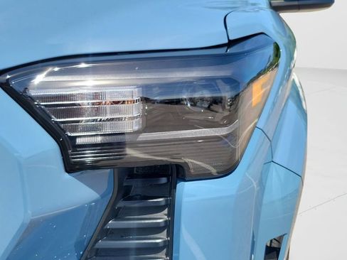 Certified 2026 Toyota Tacoma SR5 RWD image 23