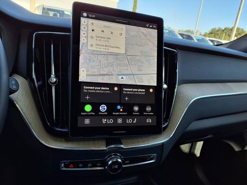 New 2026 Volvo XC60 B5 Core w/ Protection Package Premier image 14