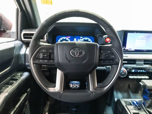 Certified 2026 Toyota Tacoma TRD Sport AWD/4WD image 17