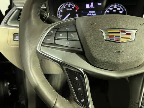 Used 2022 Cadillac XT5 Premium Luxury image 19