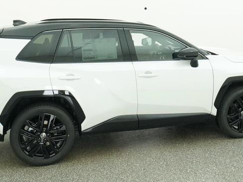 New 2026 Toyota RAV4 XSE AWD/4WD image 44