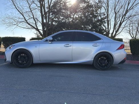 Used 2020 Lexus IS 300 F Sport image 8