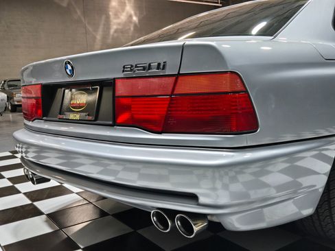 Used 1991 BMW 850i image 6
