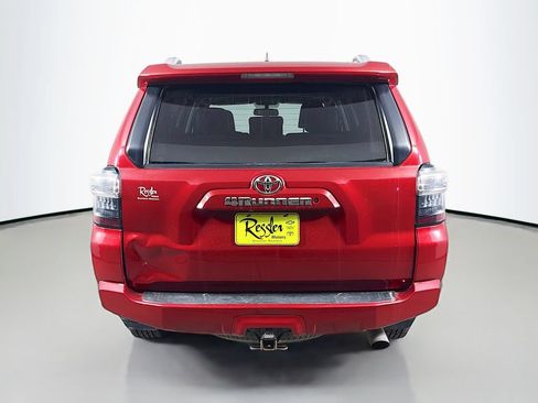 Used 2016 Toyota 4Runner SR5 Premium AWD/4WD image 7
