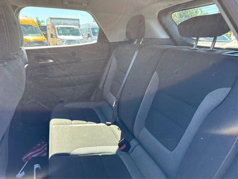 Used 2023 Chevrolet TrailBlazer LS FWD image 10