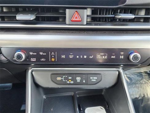 New 2026 Kia Carnival SX Prestige image 24