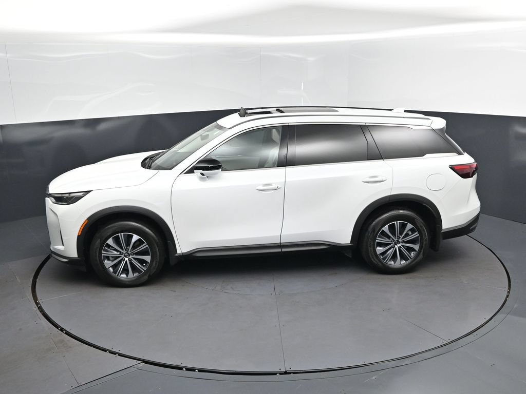 Used 2026 INFINITI QX60 Pure w/ Cargo Package FWD image 33