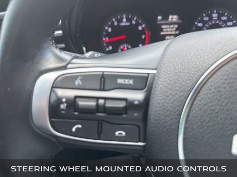 Used 2022 Kia K5 GT-Line image 11