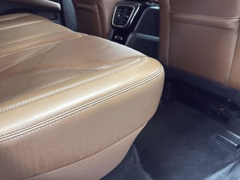 Used 2022 Lincoln Nautilus Reserve w/ Equipment Group 201A image 27