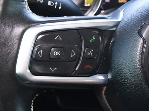 Used 2022 Jeep Wrangler Unlimited Sahara w/ Cold Weather Group image 25