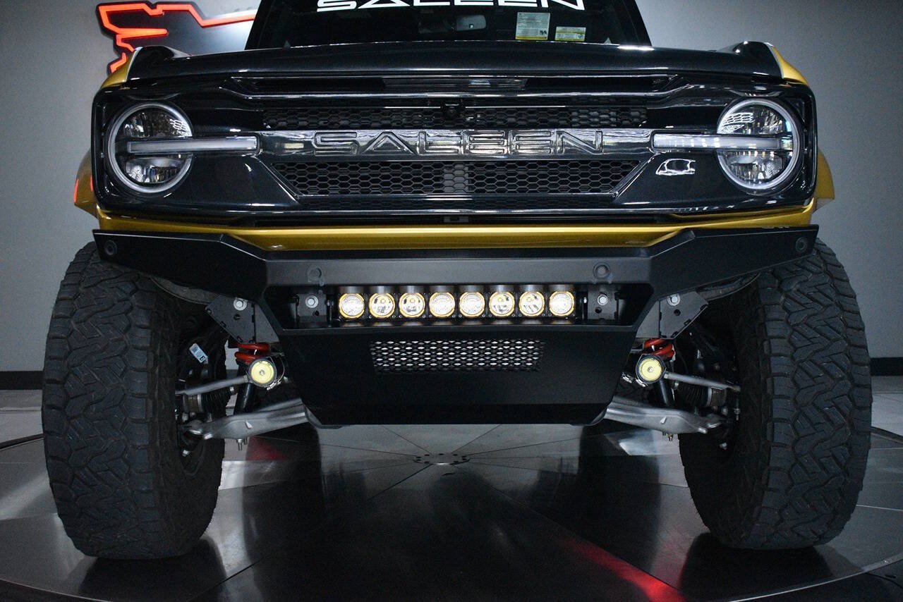Used 2023 Ford Bronco Outer Banks AWD/4WD image 10