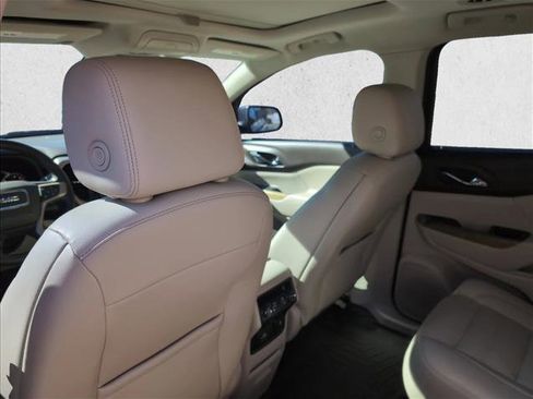 Used 2018 GMC Acadia Denali w/ Technology Package image 18