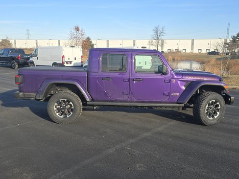 New 2026 Jeep Gladiator Rubicon AWD/4WD image 18