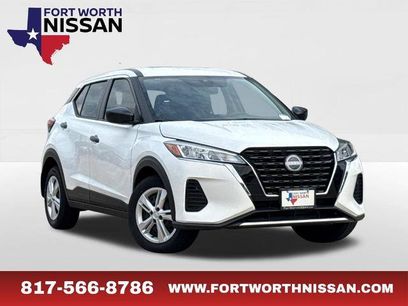 Certified 2025 Nissan Kicks Play S