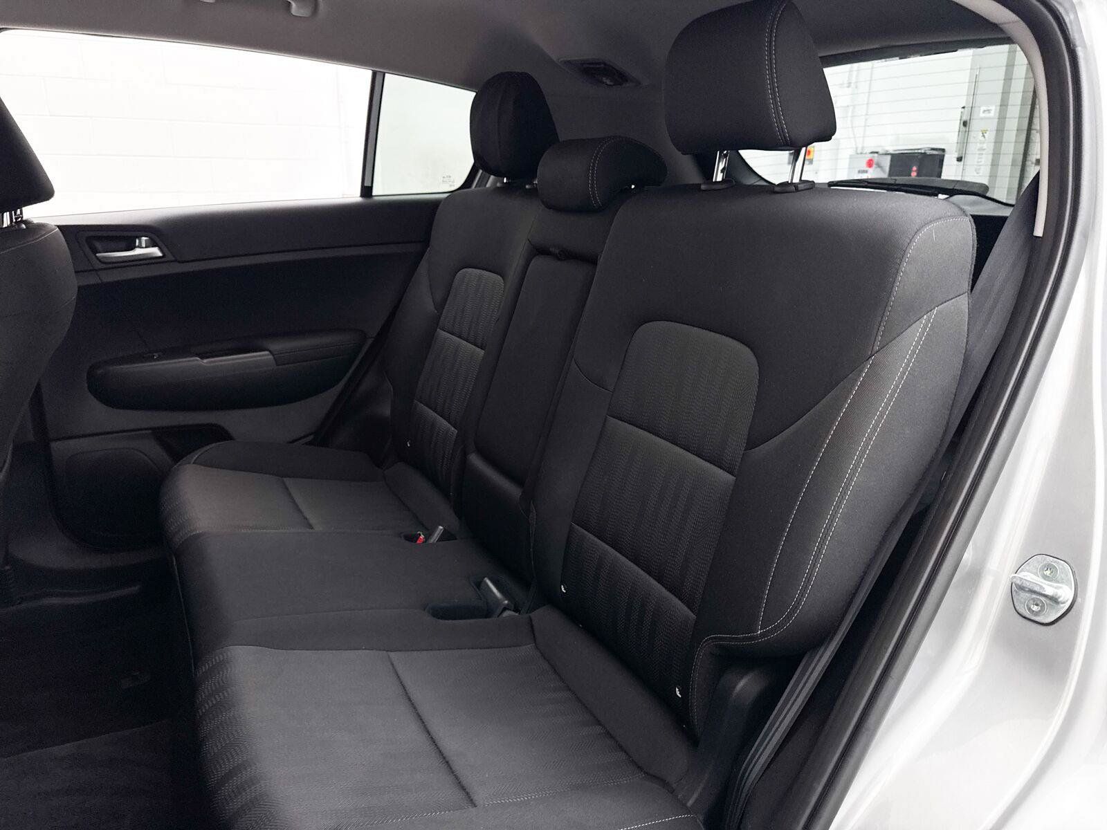 Used 2022 Kia Sportage LX FWD image 27