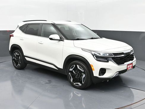 Used 2024 Kia Seltos SX image 2