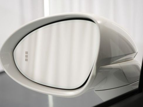 Used 2019 Porsche Cayenne Turbo AWD/4WD image 28