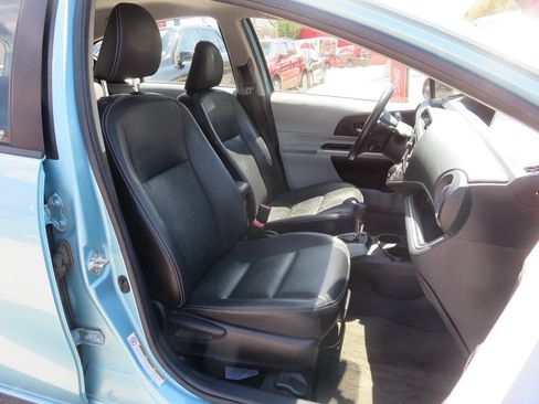 Used 2014 Toyota Prius C Four FWD image 11