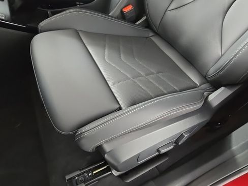 New 2026 BMW X2 xDrive28i w/ Technology Package image 14