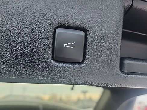 Used 2024 Ford Escape Active image 10