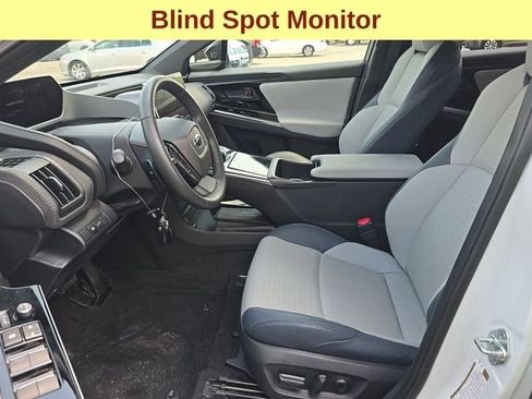 Used 2023 Subaru Solterra AWD image 5