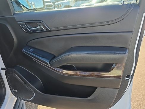 Used 2019 Chevrolet Tahoe LT image 47