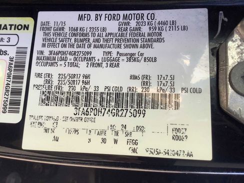 Used 2016 Ford Fusion SE FWD image 21