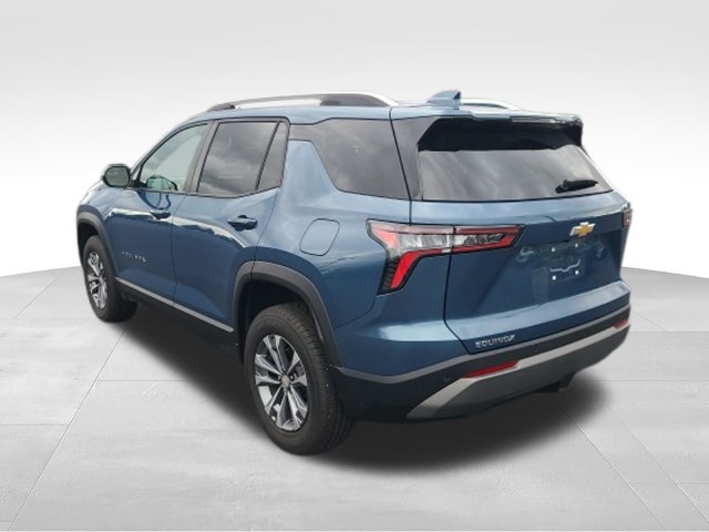 Used 2026 Chevrolet Equinox LT FWD image 5