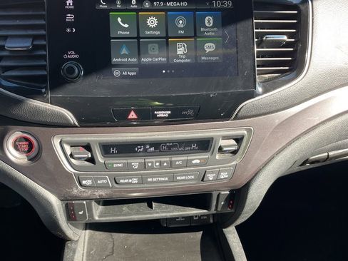 Used 2022 Honda Pilot Sport image 3